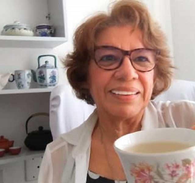 Elizeth van der Vorst, Amigos do Chá